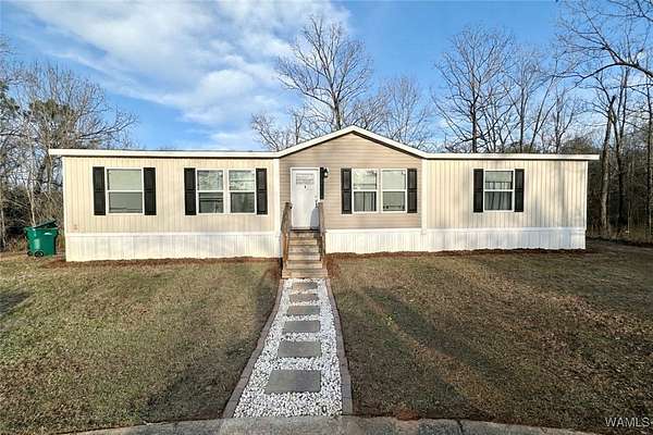 2.4 Acres of Residential Land with Home for Sale in Ralph, Alabama