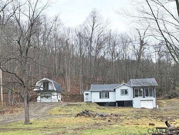 1.57 Acres of Residential Land with Home for Sale in Johnstown, Pennsylvania