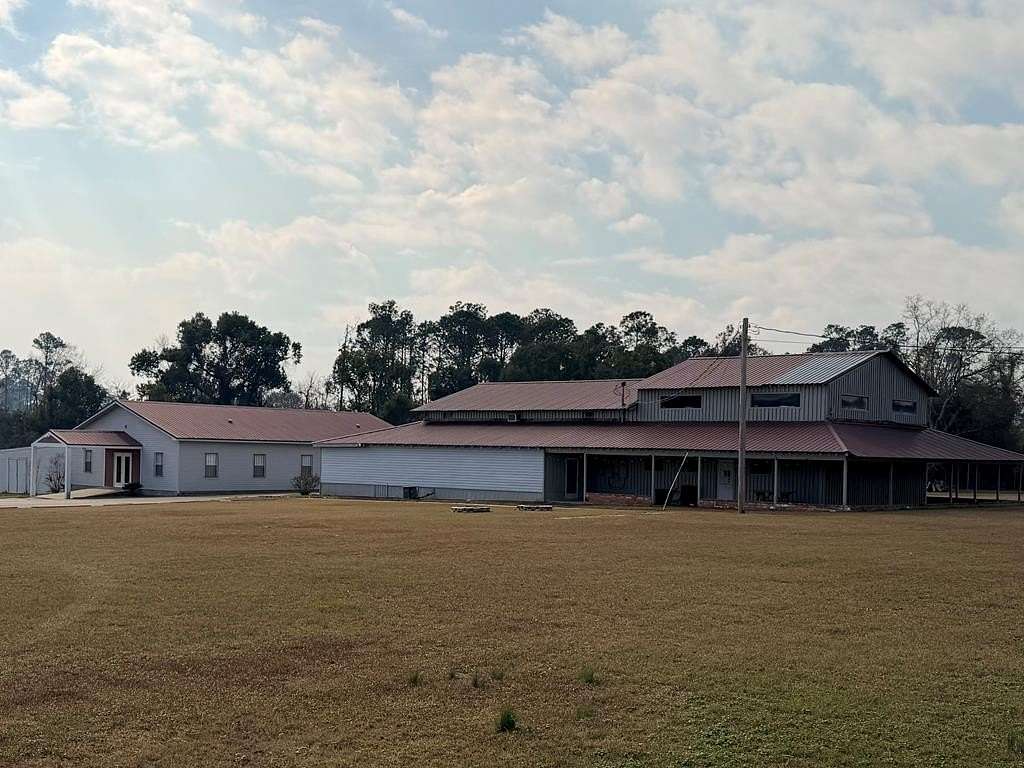 4.28 Acres of Improved Mixed-Use Land for Sale in Douglas, Georgia