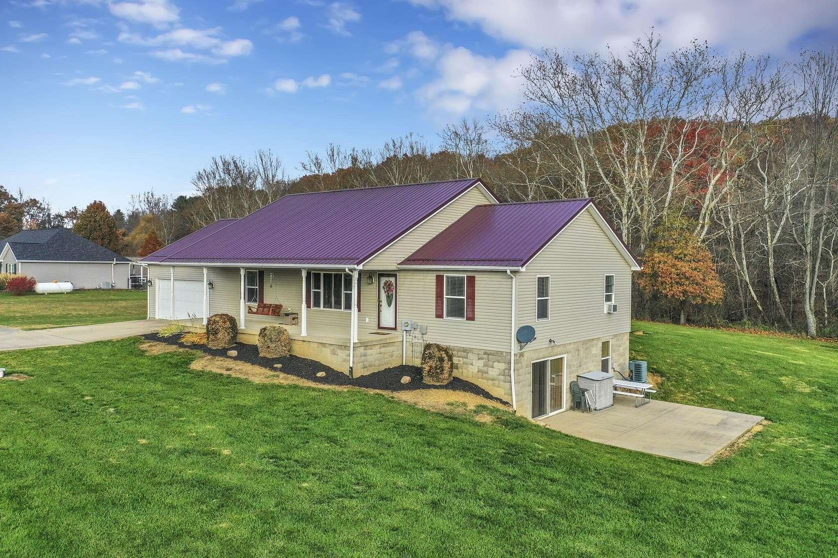 1.5 Acres of Residential Land with Home for Sale in Lancaster, Ohio