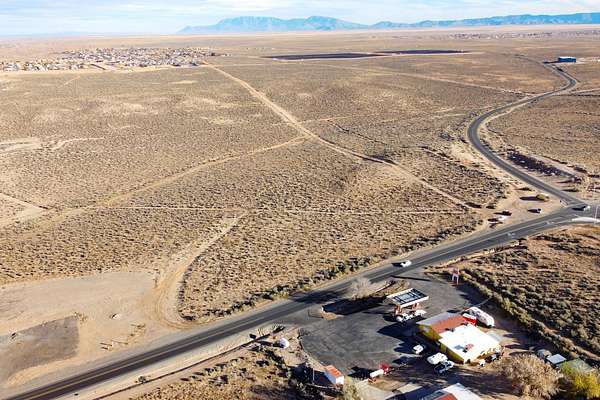 15.3 Acres of Land for Sale in Los Lunas, New Mexico