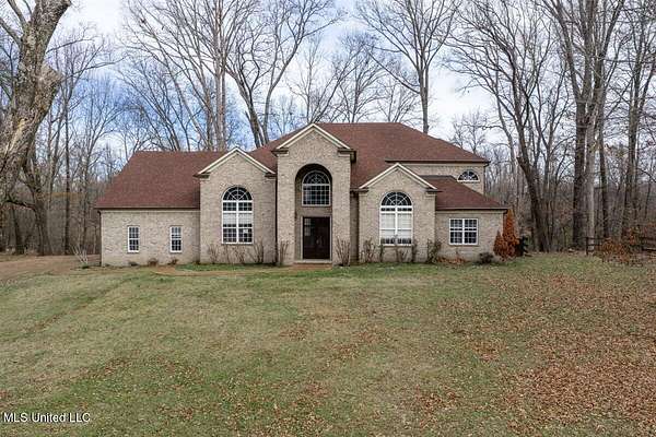 2.44 Acres of Residential Land with Home for Sale in Nesbit, Mississippi