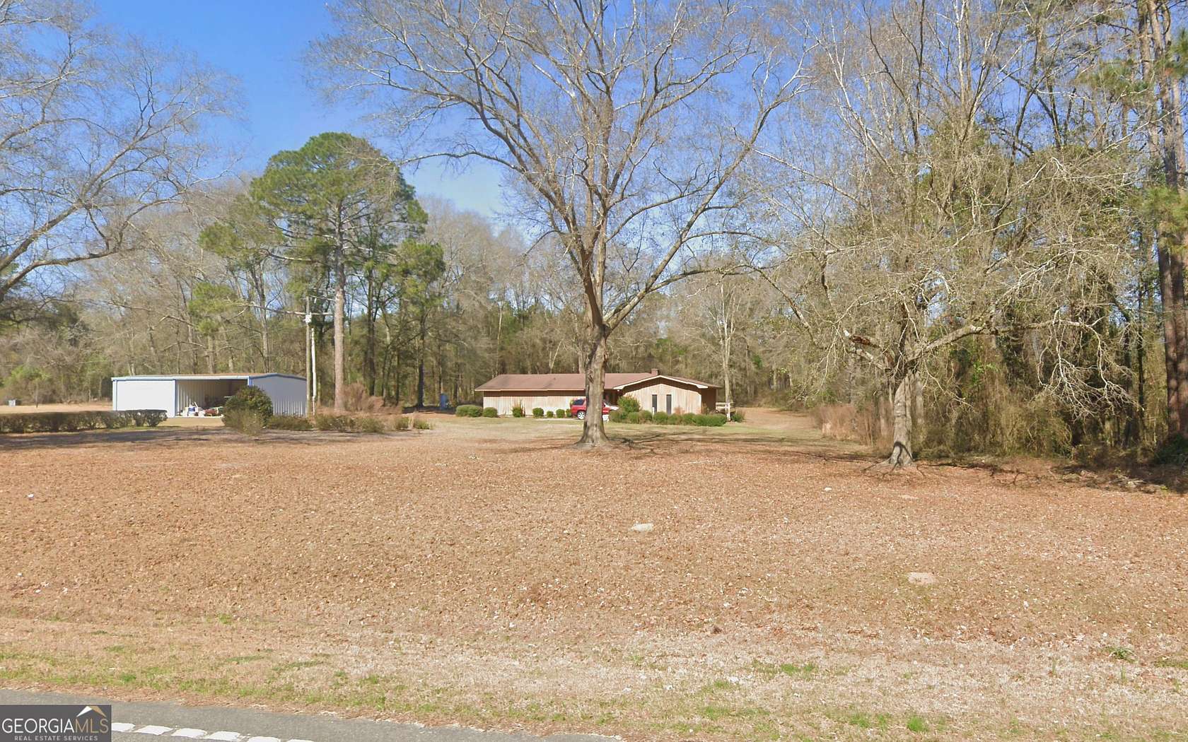 4.65 Acres of Residential Land with Home for Sale in Glennville, Georgia
