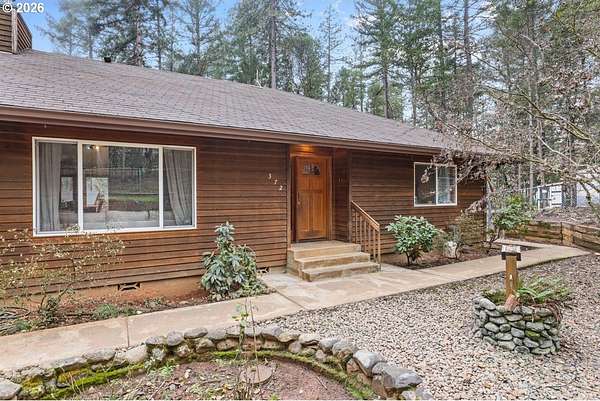 2.5 Acres of Residential Land with Home for Sale in Merlin, Oregon