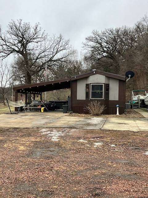 5 Acres of Residential Land with Home for Sale in Ponca, Nebraska