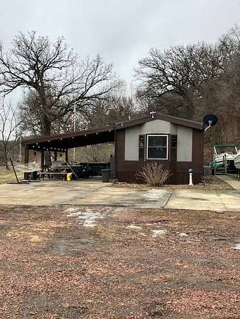 5 Acres of Residential Land with Home for Sale in Ponca, Nebraska