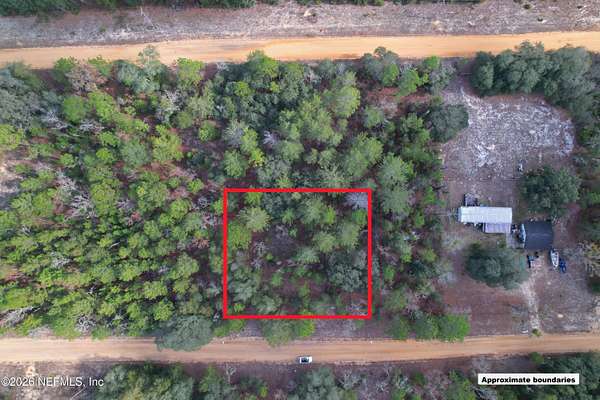 0.44 Acres of Land for Sale in Interlachen, Florida