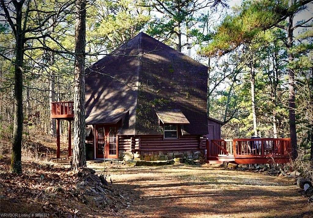 3.32 Acres of Residential Land with Home for Sale in Red Oak, Oklahoma