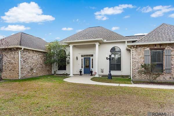 2 Acres of Residential Land with Home for Sale in Livingston, Louisiana