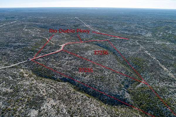 15 Acres of Recreational & Residential Land for Sale in Del Rio, Texas