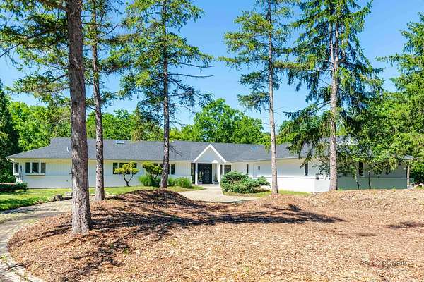 4.75 Acres of Land with Home for Sale in Mettawa, Illinois