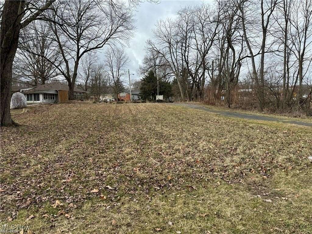 0.28 Acres of Land for Sale in Youngstown, Ohio