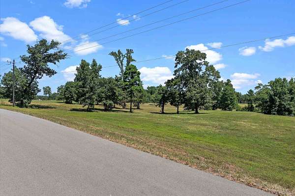 3 Acres of Residential Land for Sale in Winona, Texas