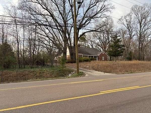 5.14 Acres of Residential Land with Home for Sale in Memphis, Tennessee