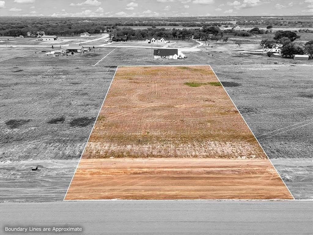 2 Acres of Residential Land for Sale in Elm Mott, Texas