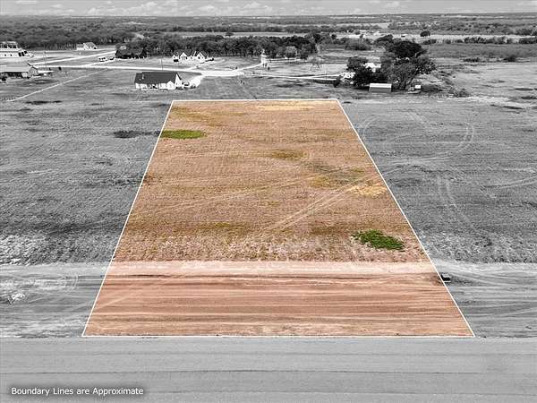2 Acres of Residential Land for Sale in Elm Mott, Texas