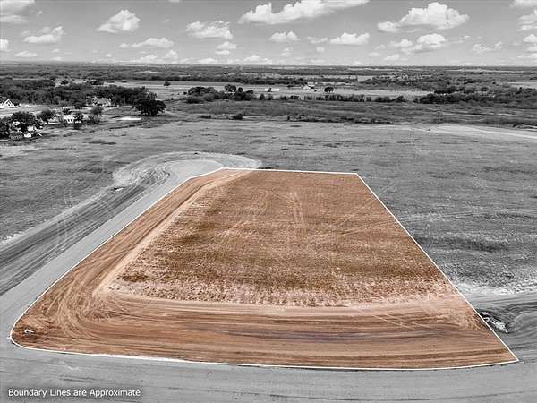 1.77 Acres of Residential Land for Sale in Elm Mott, Texas