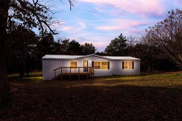 9.84 Acres of Residential Land with Home for Sale in Athens, Texas