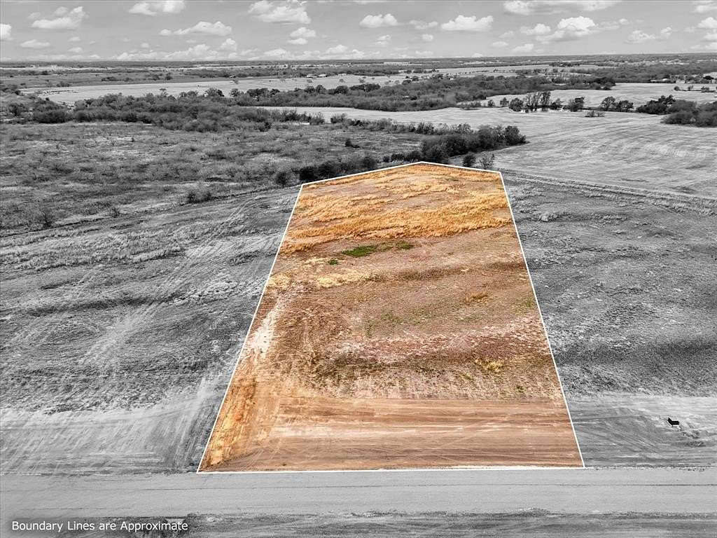 3 Acres of Residential Land for Sale in Elm Mott, Texas