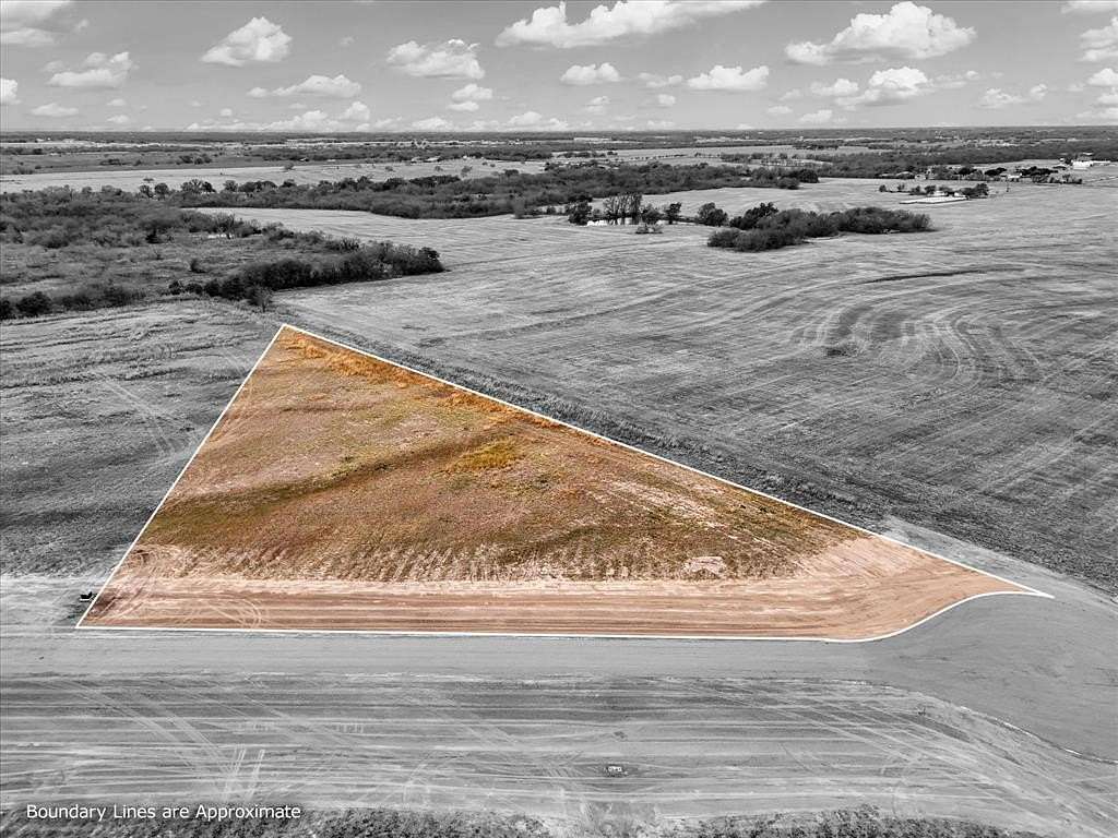 2 Acres of Residential Land for Sale in Elm Mott, Texas