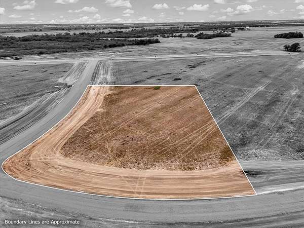 1.85 Acres of Residential Land for Sale in Elm Mott, Texas