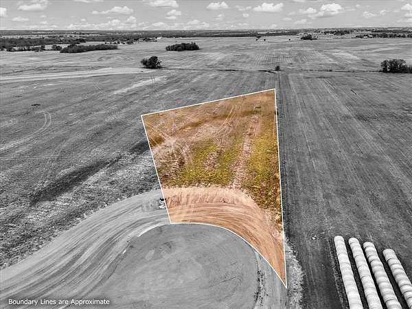 2.59 Acres of Residential Land for Sale in Elm Mott, Texas