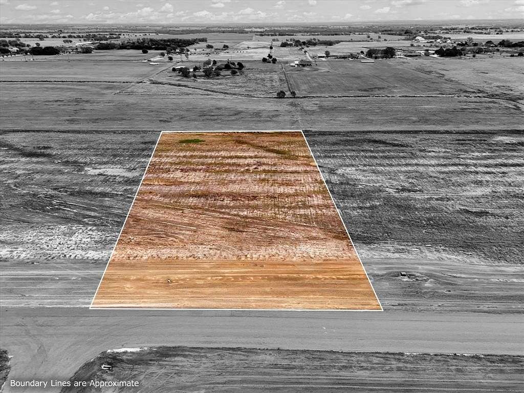 2.19 Acres of Residential Land for Sale in Elm Mott, Texas