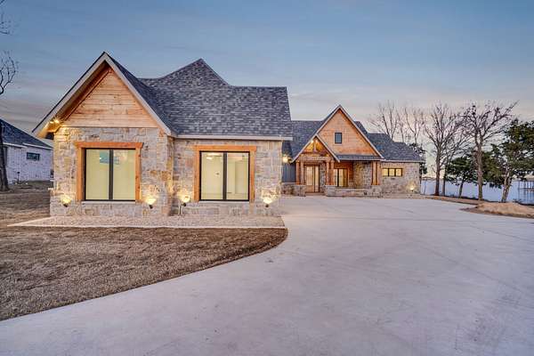 1.75 Acres of Land with Home for Sale in Ennis, Texas