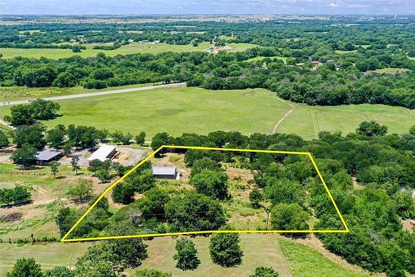 3.1 Acres of Residential Land for Sale in Gainesville, Texas