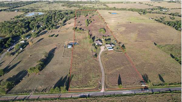 20.4 Acres of Land with Home for Sale in Mabank, Texas