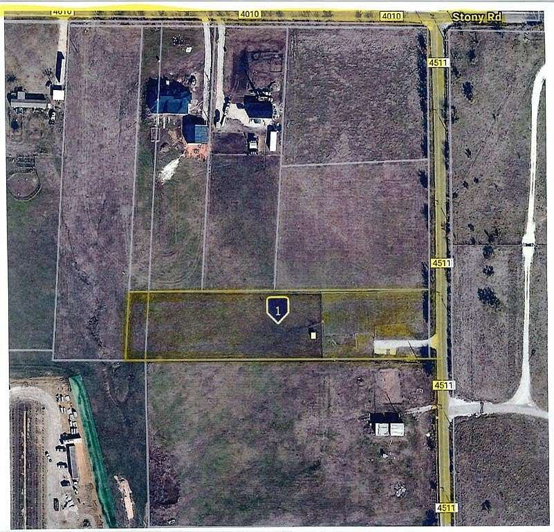 2.25 Acres of Residential Land for Sale in Decatur, Texas