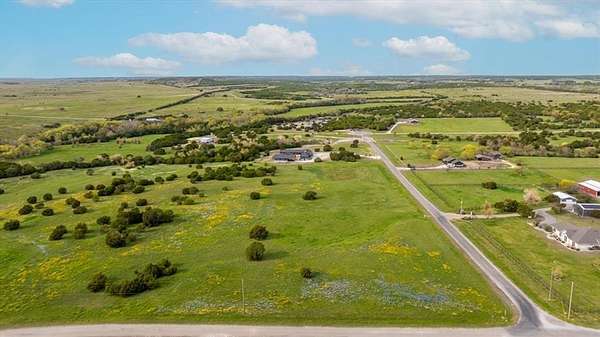 5 Acres of Land for Sale in Walnut Springs, Texas