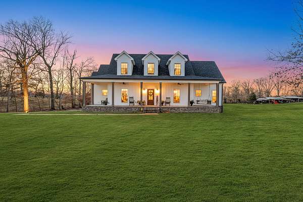 3.5 Acres of Residential Land with Home for Sale in Cedar Hill, Tennessee