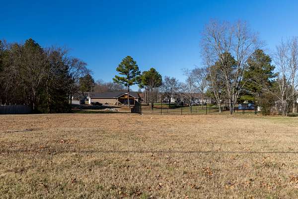 0.5 Acres of Residential Land for Auction in Shelbyville, Tennessee