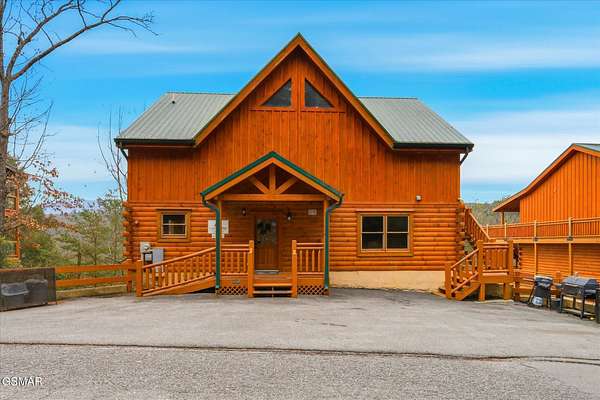 4 Acres of Land with Home for Sale in Pigeon Forge, Tennessee