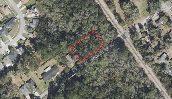 0.58 Acres of Residential Land for Sale in Green Cove Springs, Florida