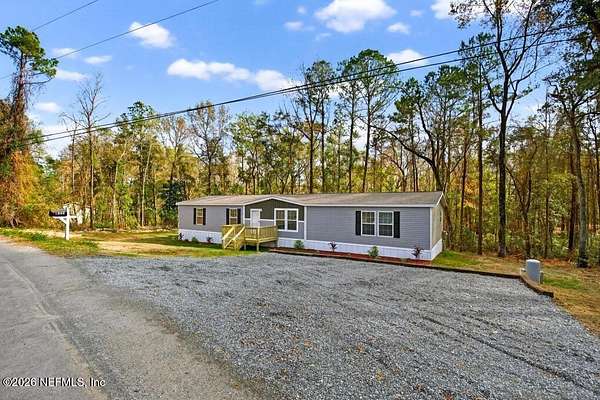 1.59 Acres of Residential Land with Home for Sale in Middleburg, Florida