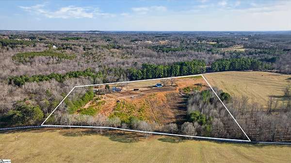 15 Acres of Land with Home for Sale in Campobello, South Carolina