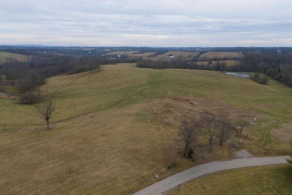 2.14 Acres of Residential Land for Sale in Winchester, Kentucky