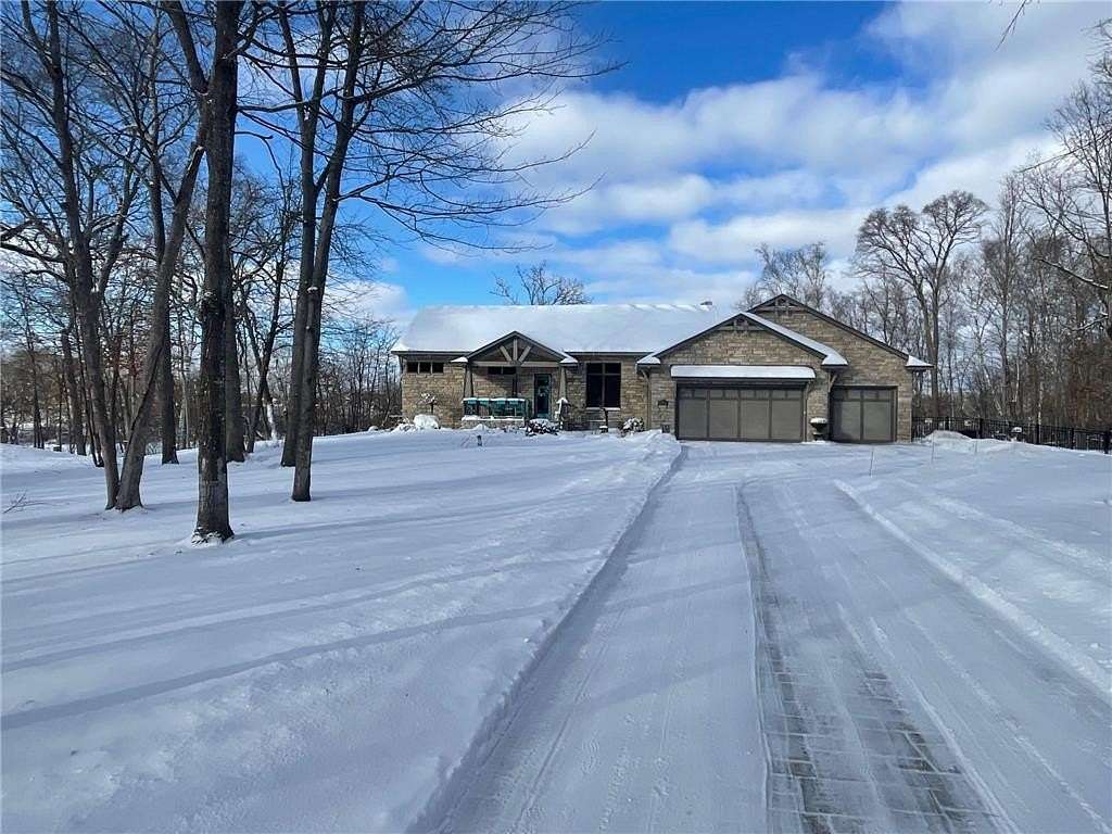 5 Acres of Land with Home for Sale in Lindstrom, Minnesota