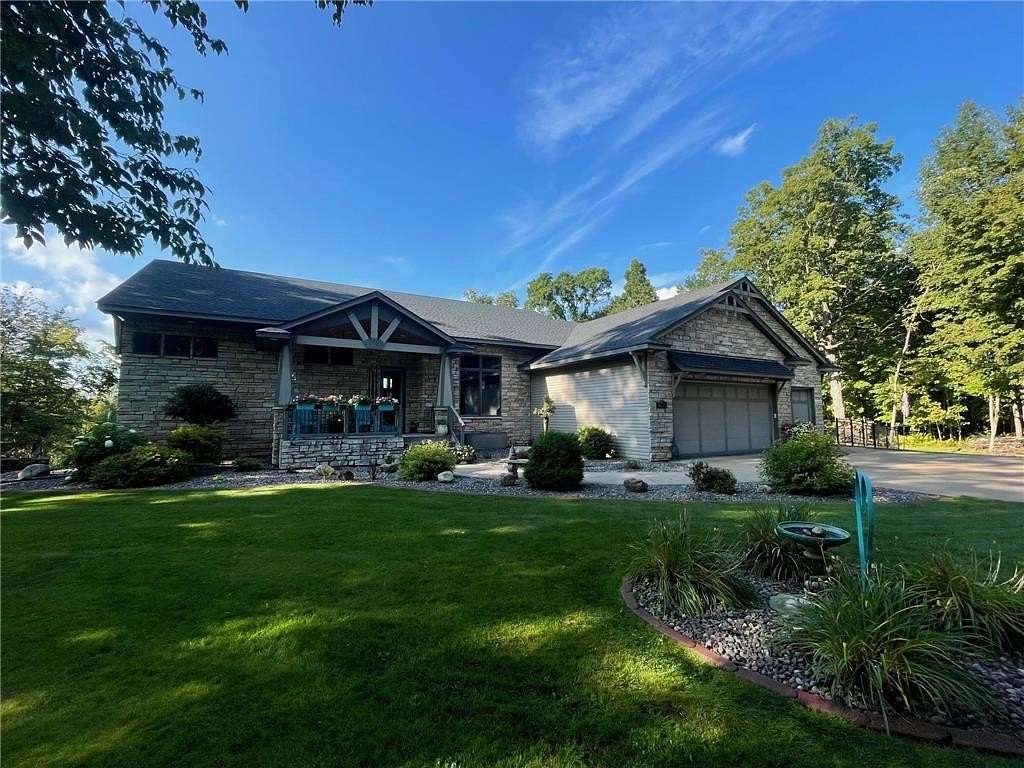 5 Acres of Land with Home for Sale in Lindstrom, Minnesota