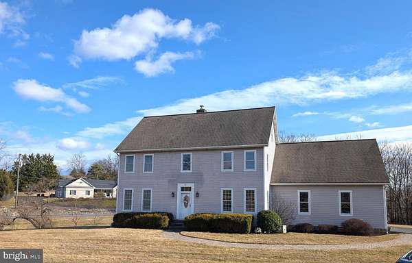 2.13 Acres of Residential Land with Home for Sale in Gettysburg, Pennsylvania