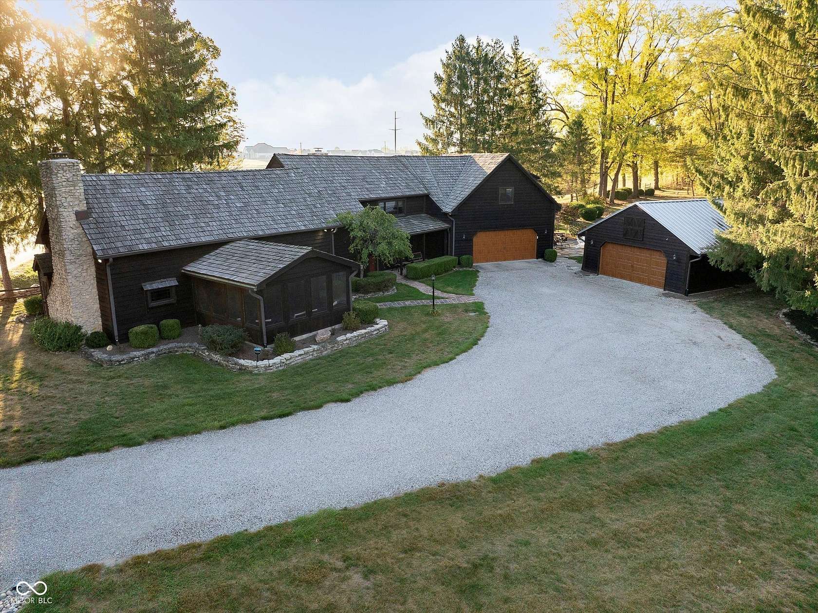 4.58 Acres of Residential Land with Home for Sale in Zionsville, Indiana