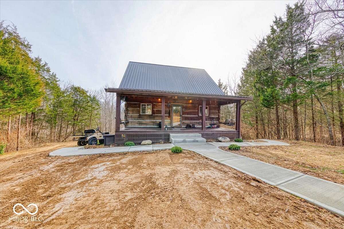 2 Acres of Residential Land with Home for Sale in Morgantown, Indiana