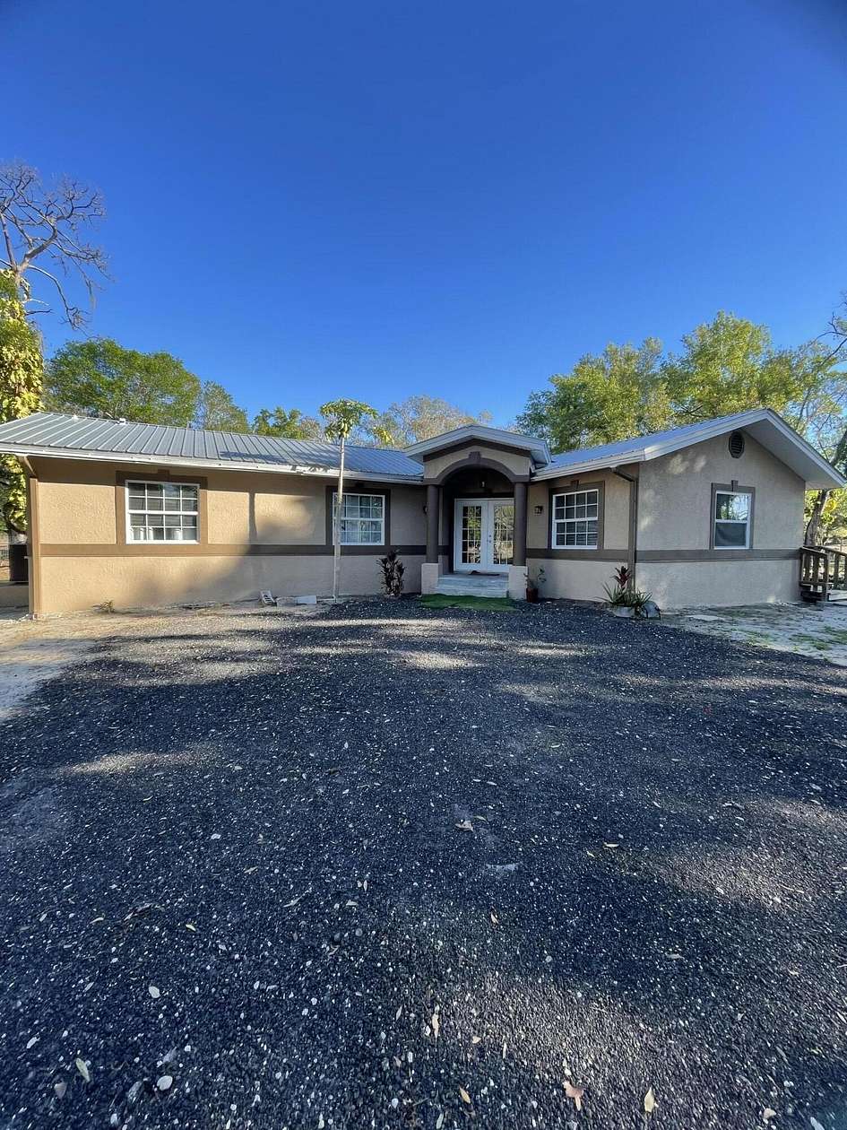 28.2 Acres of Agricultural Land with Home for Sale in LaBelle, Florida