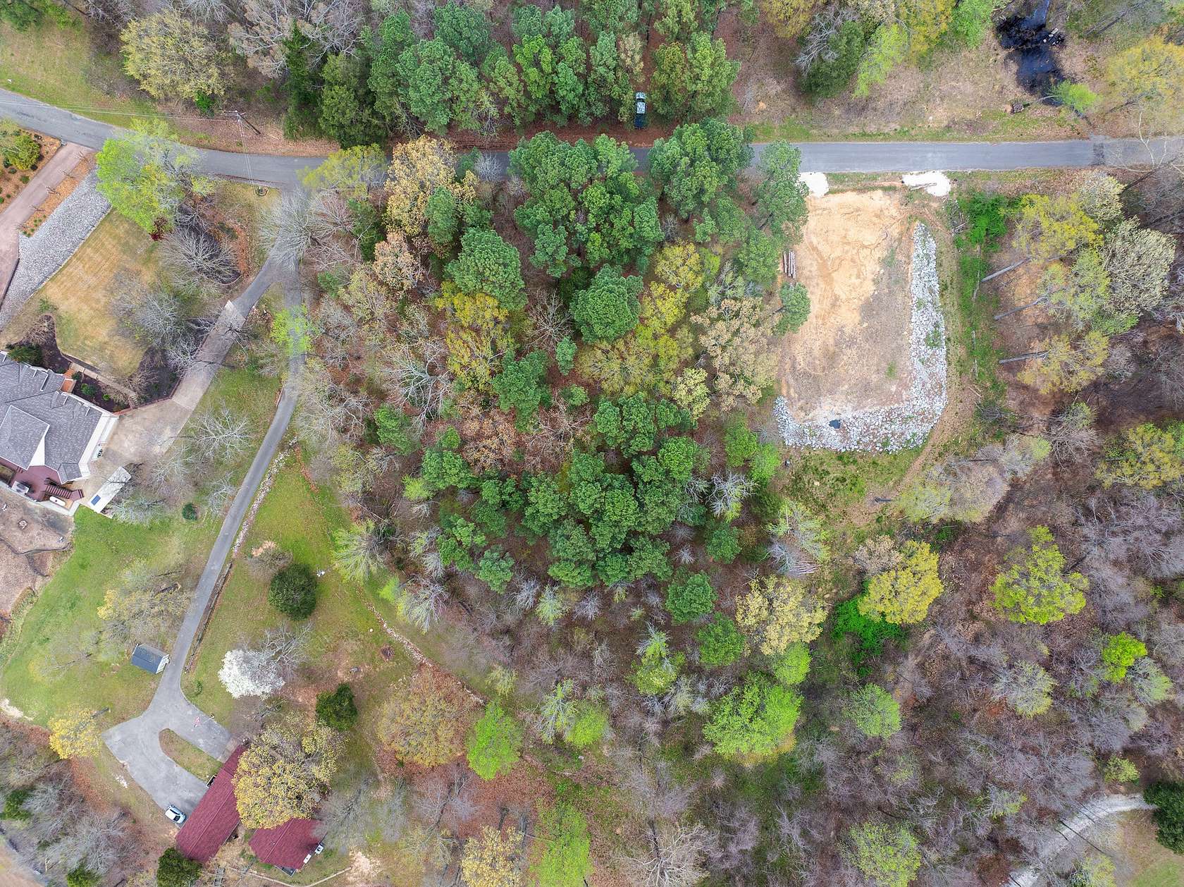 1.47 Acres of Residential Land for Sale in Big Sandy, Tennessee