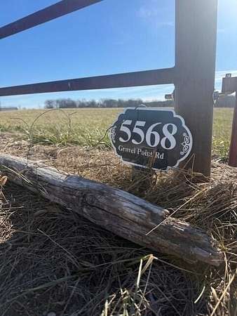 37 Acres of Recreational Land for Sale in Mountain Grove, Missouri