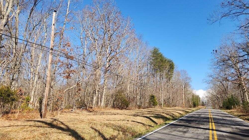 19.3 Acres of Land for Sale in Pikeville, Tennessee