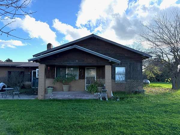 9.8 Acres of Land with Home for Sale in Madera, California