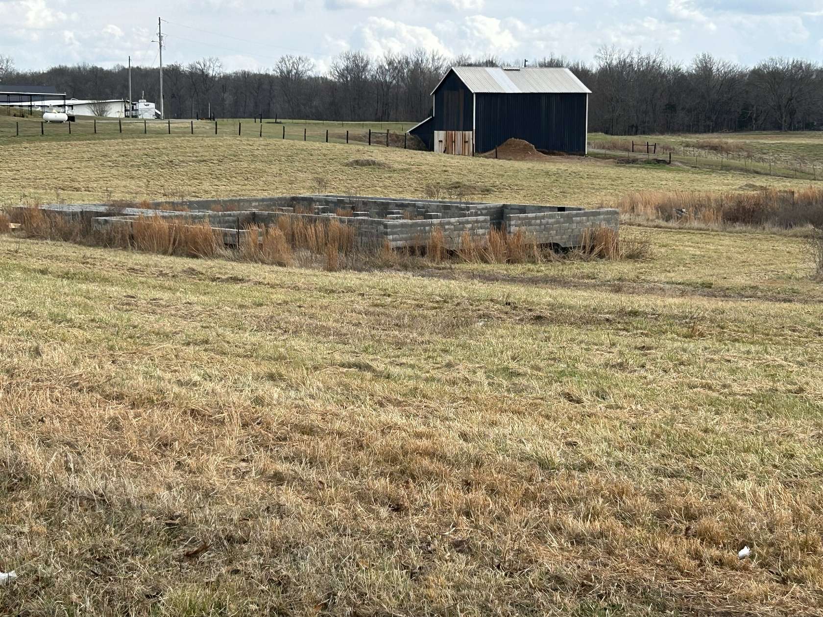 5 Acres of Residential Land for Sale in Chapmansboro, Tennessee